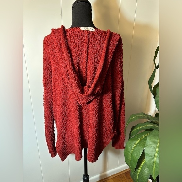 Impressions Burgundy Hooded Popcorn Knit Tunic, Women’s Size S/M - Picture 5 of 11